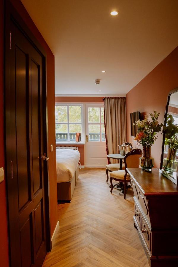 Boetiekhotel De Kastanjehof Lage Vuursche Esterno foto