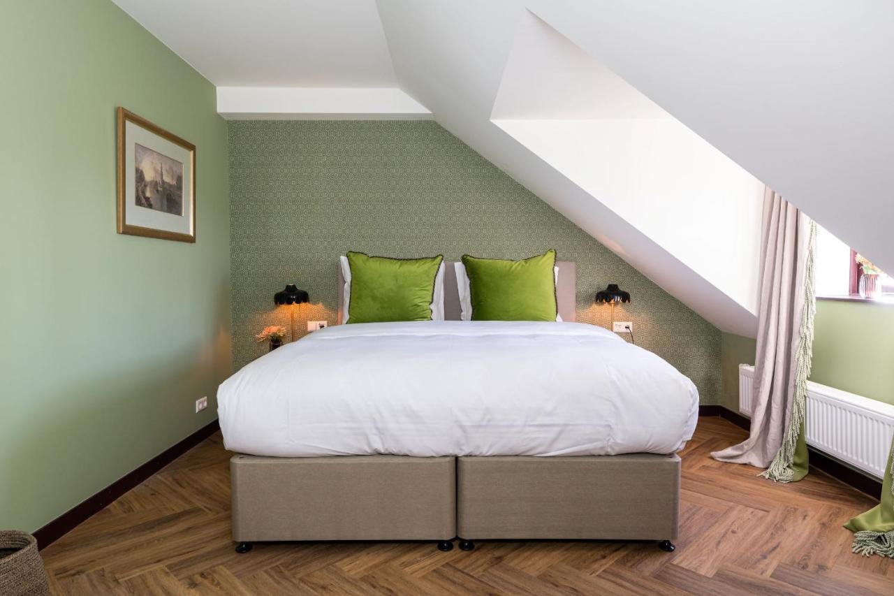 Boetiekhotel De Kastanjehof Lage Vuursche Esterno foto