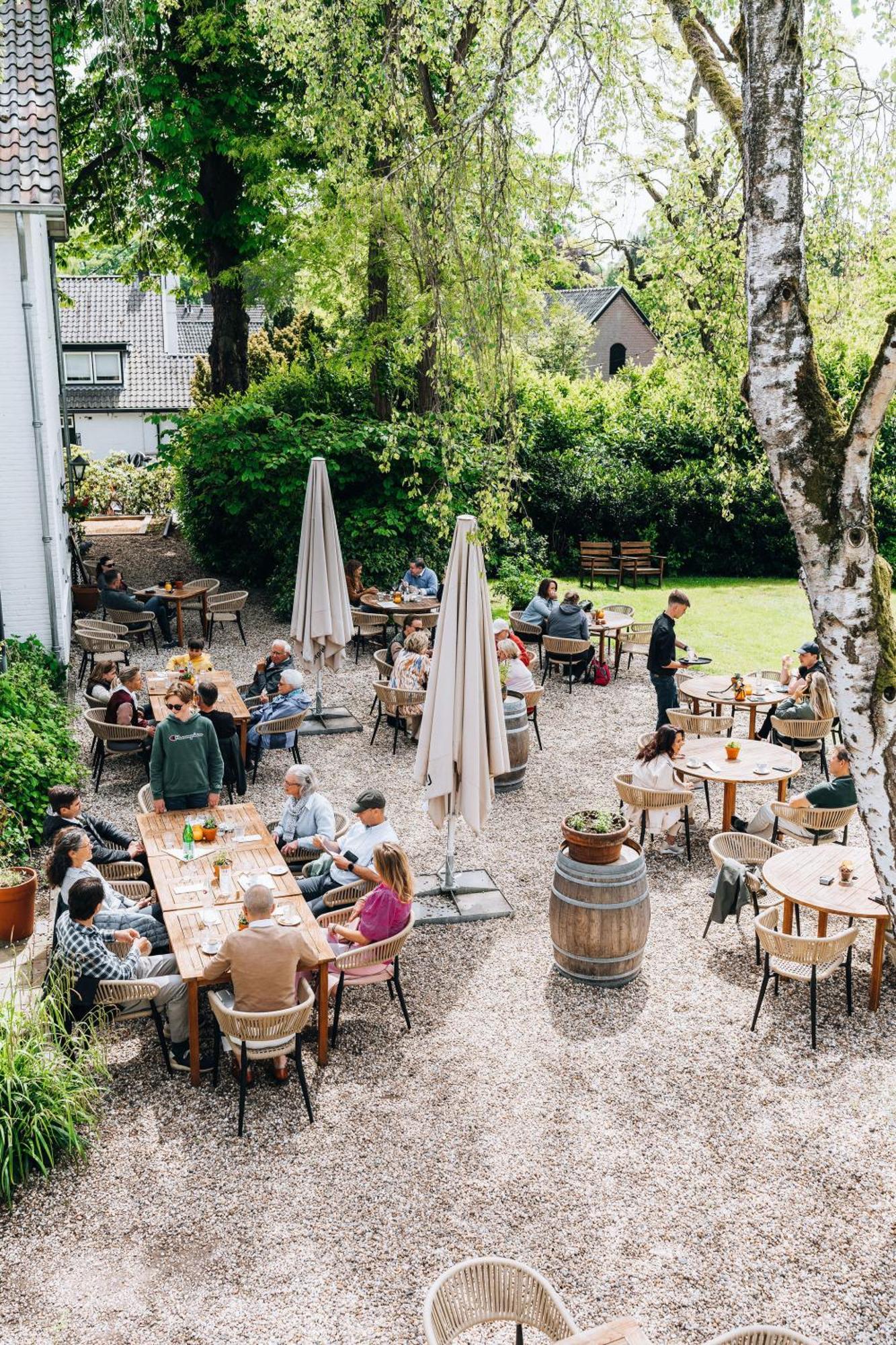 Boetiekhotel De Kastanjehof Lage Vuursche Esterno foto